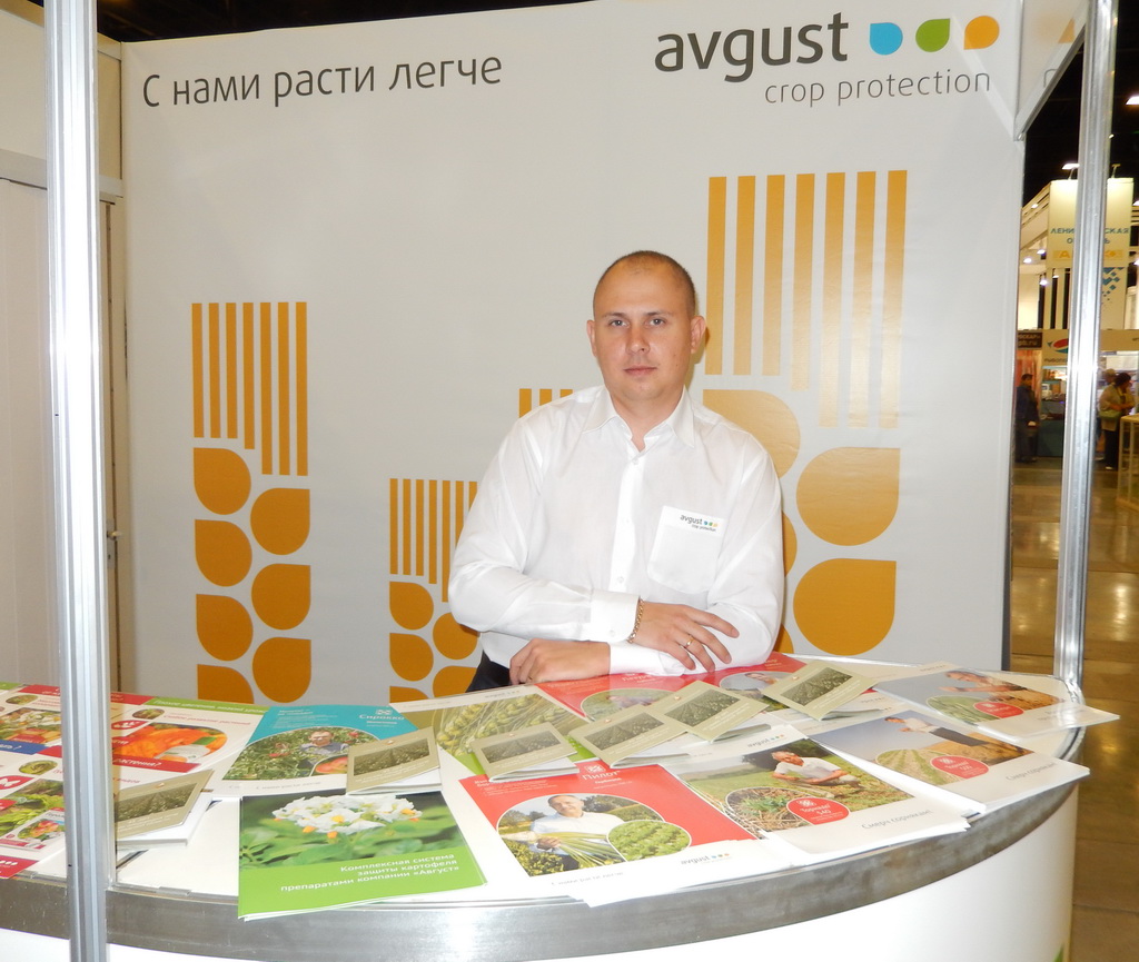 "Август" Спбга жаңы аудиторияны тартуулады